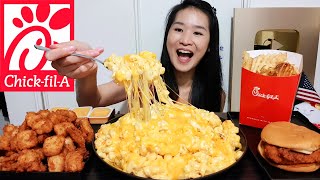 CHEESIEST MAC N CHEESE ChickFilA Cheesy Mac N Cheese Spicy Chicken Sandwich amp Nuggets Mukbang [upl. by Odlo]