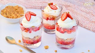 Recette Verrines à la fraise crème mascarpone [upl. by Nnaik]