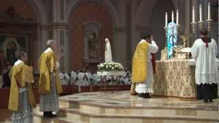 Solemn High Traditional Latin Mass Cathedral of the Blessed Sacrament Sacramento May 5 2012 HD [upl. by Aneeres85]