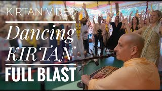 Dancing Kirtan  Full blast HH Radhanath Swami  Kranti Yoga Goa [upl. by Pfeffer]