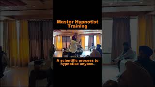 Master Hypnotist Training [upl. by Gherardi]