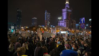 Protest w Warszawie Żądają dymisji Przemysława Czarnka Oglądaj na żywo [upl. by Sorce]